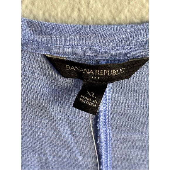 ❤️Bananna Republic Women’s Short Sleeve Tee - Picture 3 of 5